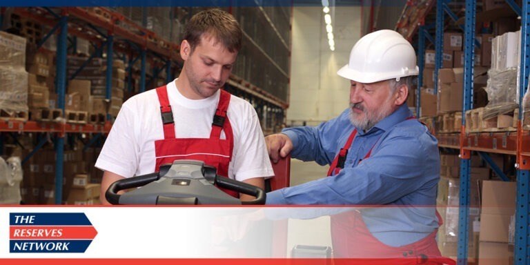 3 Ways Supervisors Can Effectively Lead Their Manufacturing Teams